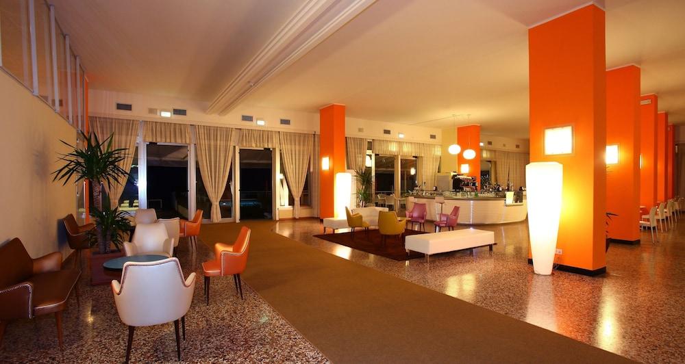 Hotel Astor Lido di Jesolo Exterior photo