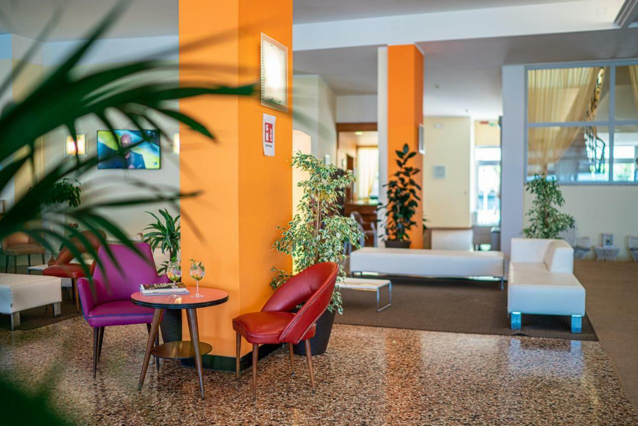 Hotel Astor Lido di Jesolo Exterior photo